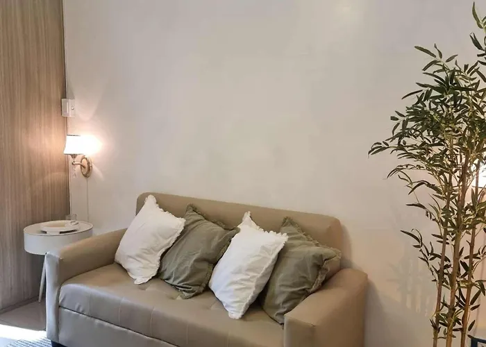 1569 Shore Residences Moa